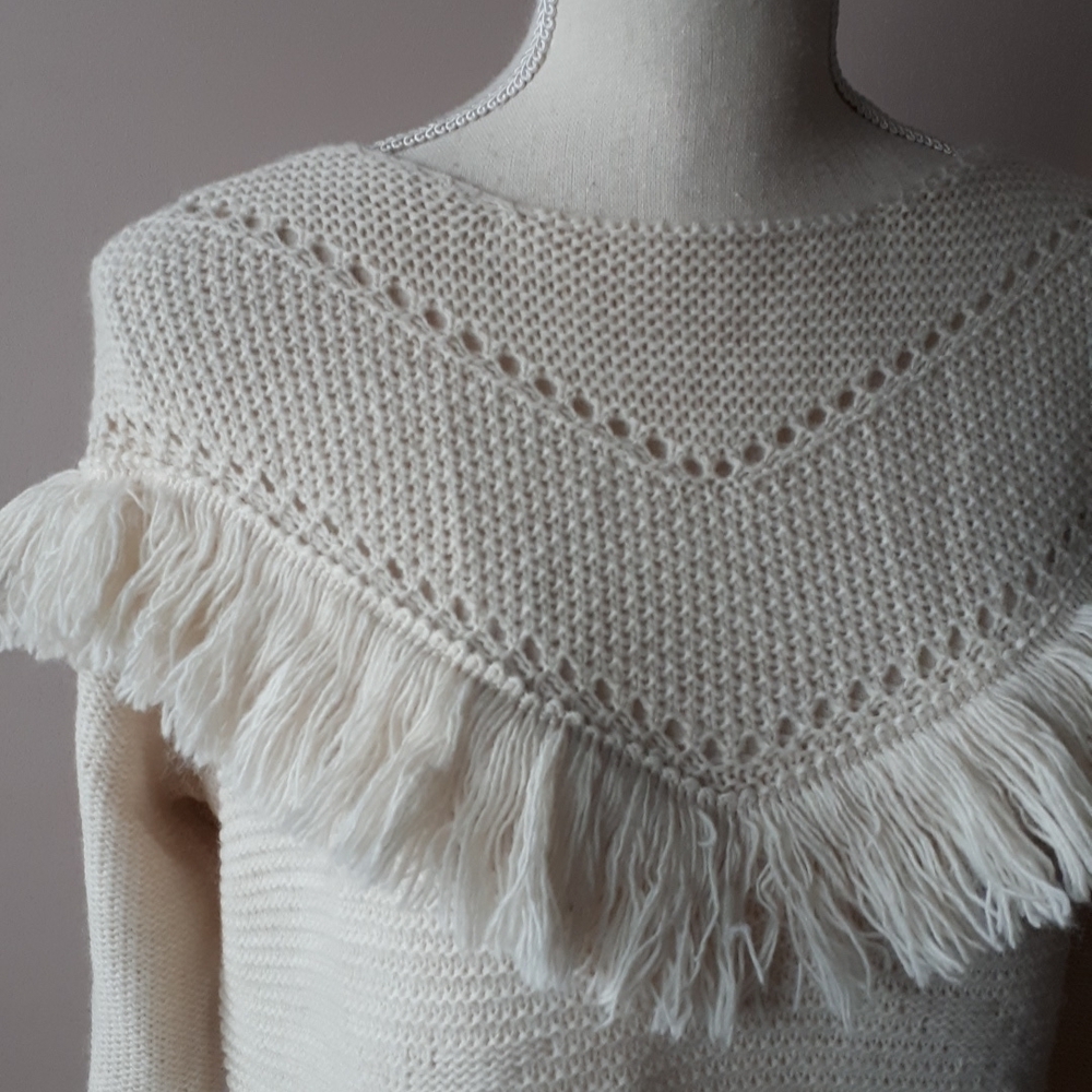 NWT Sinequanone Sweater with Fringe Detail - Picture 3 of 5